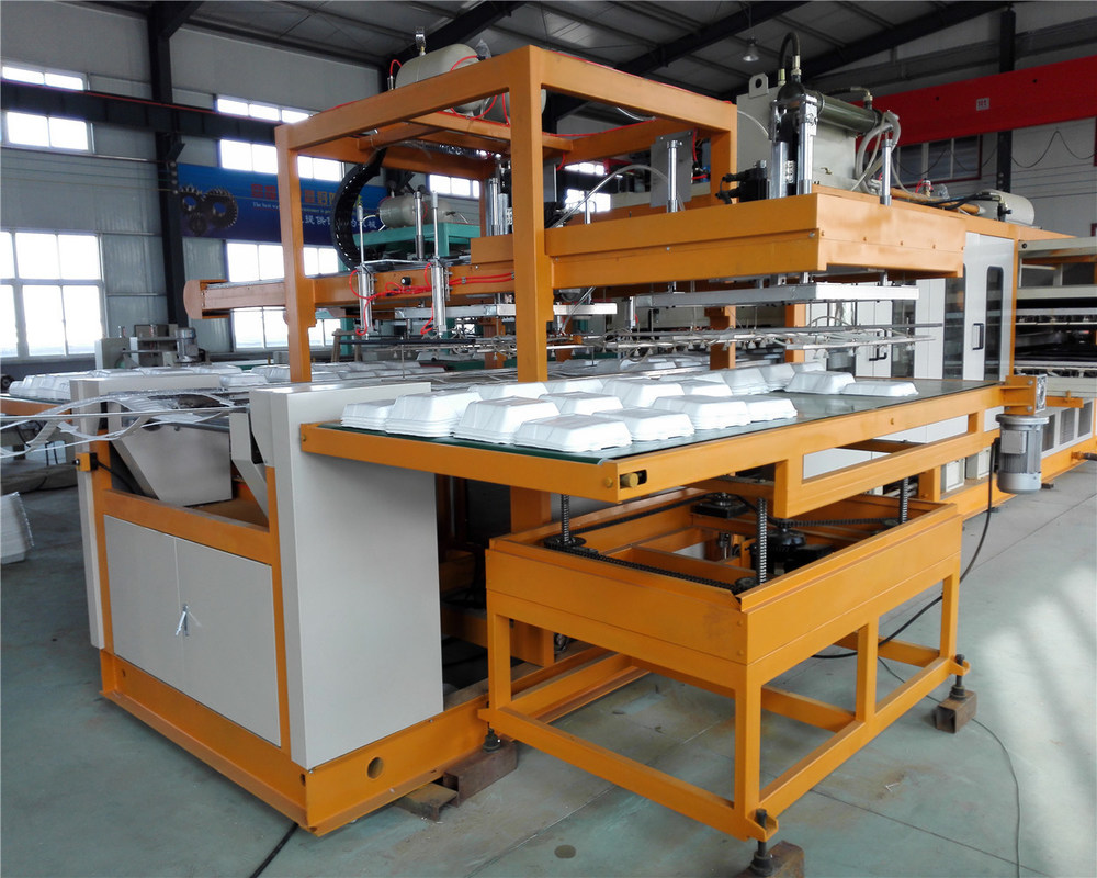PS / PVC / PE otomatis Vacuum Forming mesin pemotong untuk plastik busa
